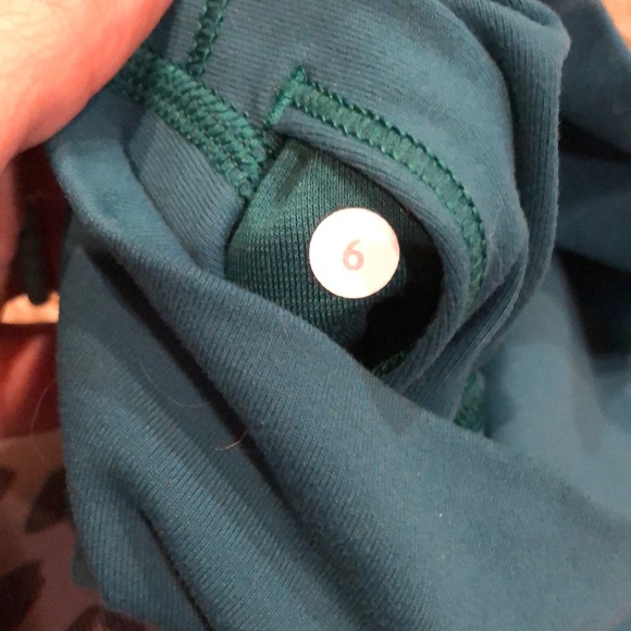 Lululemon- HighTimes Leggings teal size 6 - Picture 4 of 5